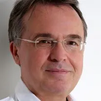 Porträt von Dr. Christian Mayer